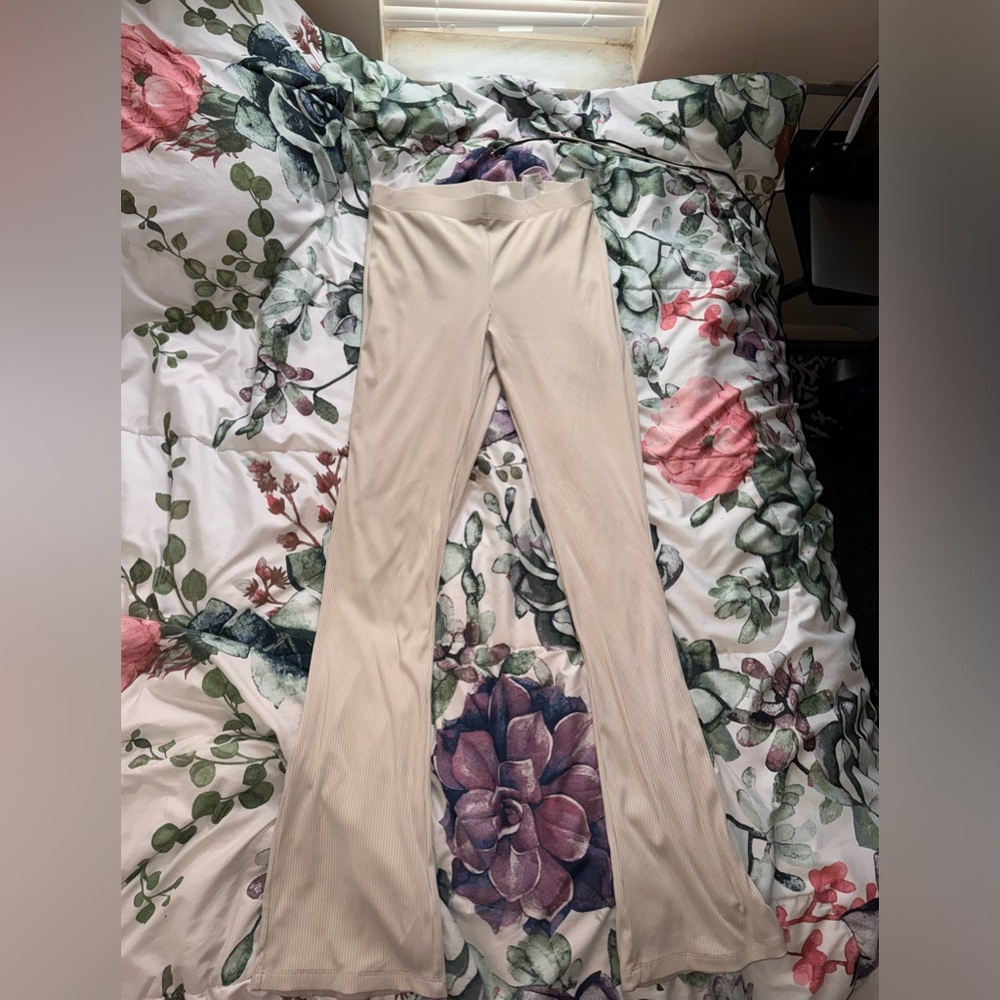 Cream Ribbed Flared Pant